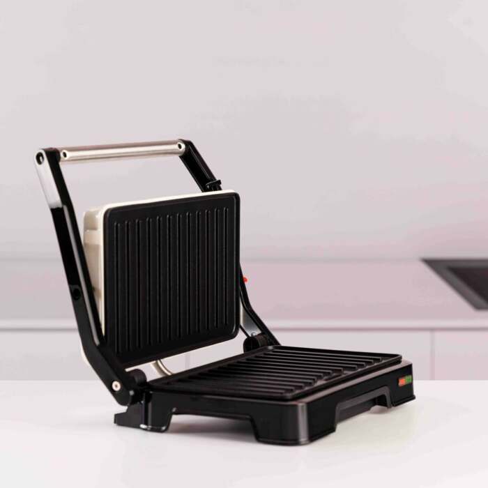 S7610899_0 S7610899_0