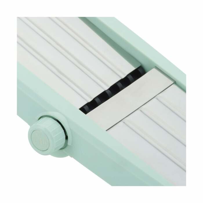 S71022195_8 S71022195_8