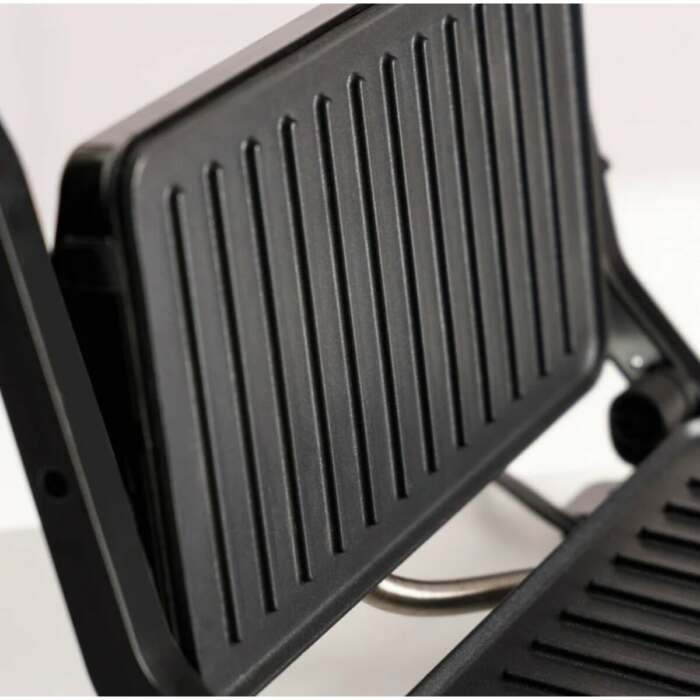 S0457385_10 S0457385_10