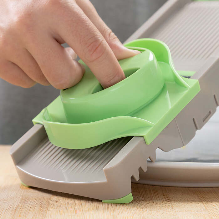 V0101228_4 V0101228_4